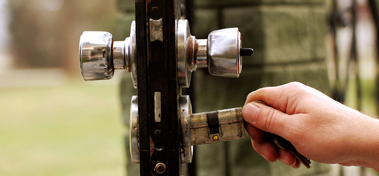 front door latch repair Ceres